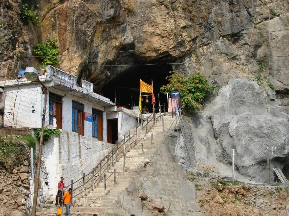 Vaishno Devi Package with Shivkhori and Patnitop 